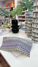 Cargar imagen en el visor de la galería, Challah Cover - Zig Zag Shabbat Ve Yom Tov