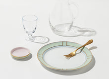 Cargar imagen en el visor de la galería, Diva Pink - Plato de Pan