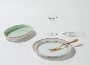 Diva Pink - Plato Plano