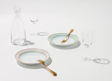 Cargar imagen en el visor de la galería, Diva Green - Plato de Sopa