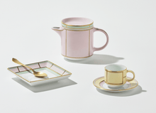 Cargar imagen en el visor de la galería, Diva Pink - Cafetera con Tapa