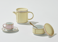 Cargar imagen en el visor de la galería, Diva Yellow - Coffeepot with Cover