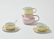 Cargar imagen en el visor de la galería, Diva Yellow - Taza de Té &amp; Plato (Juego de 2)