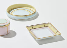 Cargar imagen en el visor de la galería, Diva Yellow - Bandeja Cuadrada