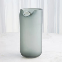 Cargar imagen en el visor de la galería, Poise - Florero Gris Grande