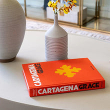Cargar imagen en el visor de la galería, Libro - Cartagena Grace