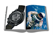 Cargar imagen en el visor de la galería, Assouline - Libro Watches: A Guide by Hodinkee