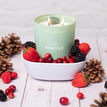Cargar imagen en el visor de la galería, Positive - Vela en Presentación Cristal Berries &amp; Fir Needles con Aventurine Verde