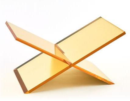 Lucite -  Soporte para Libros de Acrilico Dorado
