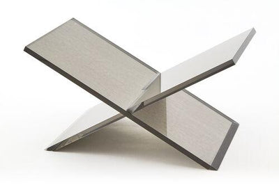Lucite - Soporte para Libros de Acrilico Plateado