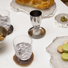 Cargar imagen en el visor de la galería, Coluna - Copa Kiddush Mármol y Plata