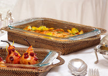 Cargar imagen en el visor de la galería, Canasta Rectangular con Fuente Pyrex 3QT (2.84 L)