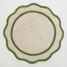 Cargar imagen en el visor de la galería, Scalloped - Mantel Individual Scalloped  Verde (Juego de 4)