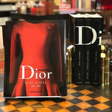 Cargar imagen en el visor de la galería, Libro - Dior By Marc Bohan