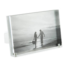 Cargar imagen en el visor de la galería, Tizo- Marco Horizontal Transparente de Acrílico 5x7"